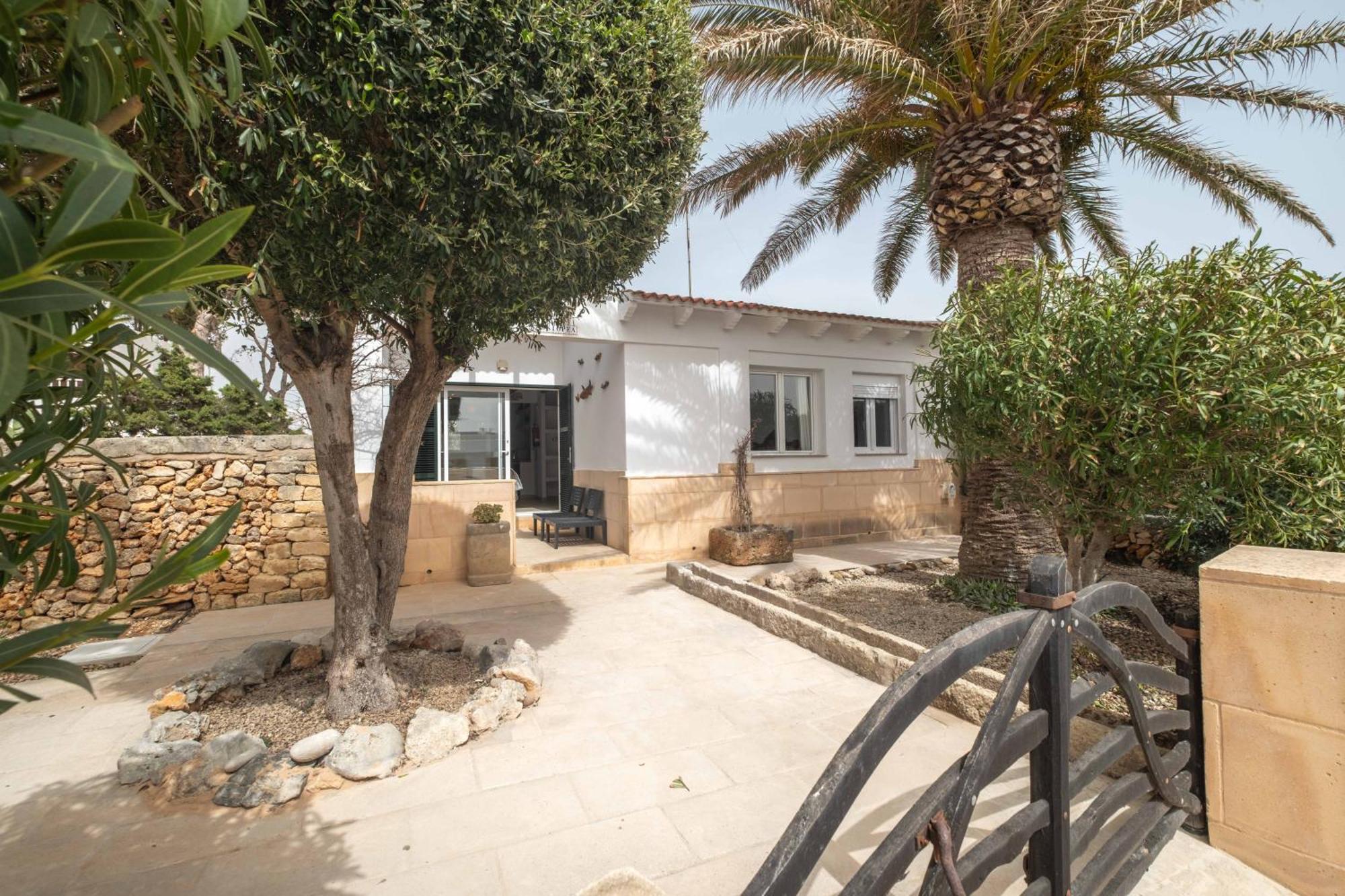 Kassiopea Villa Cala Blanca  Exterior foto